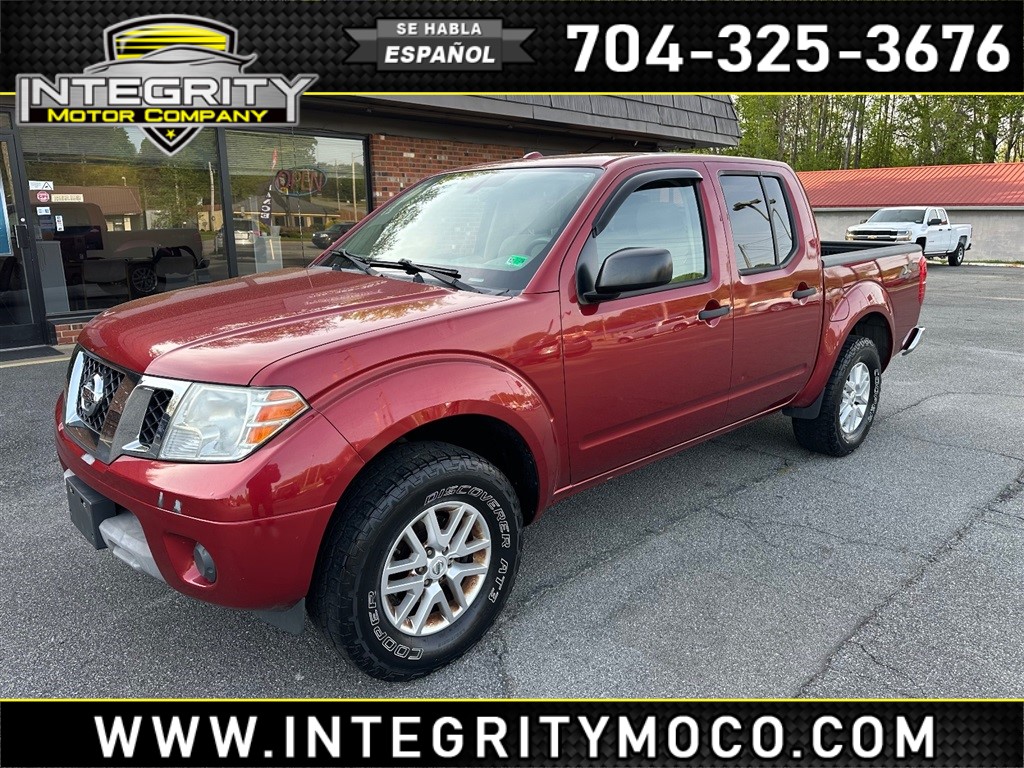 2015 Nissan Frontier SV Crew Cab 4WD for sale by dealer