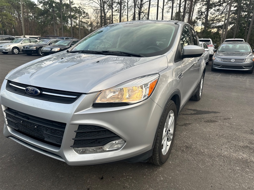 2016 Ford Escape SE 4WD for sale by dealer