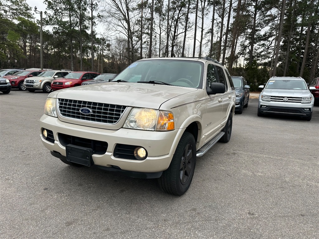 2005 Ford Explorer Limited 4.0L 2WD for sale by dealer