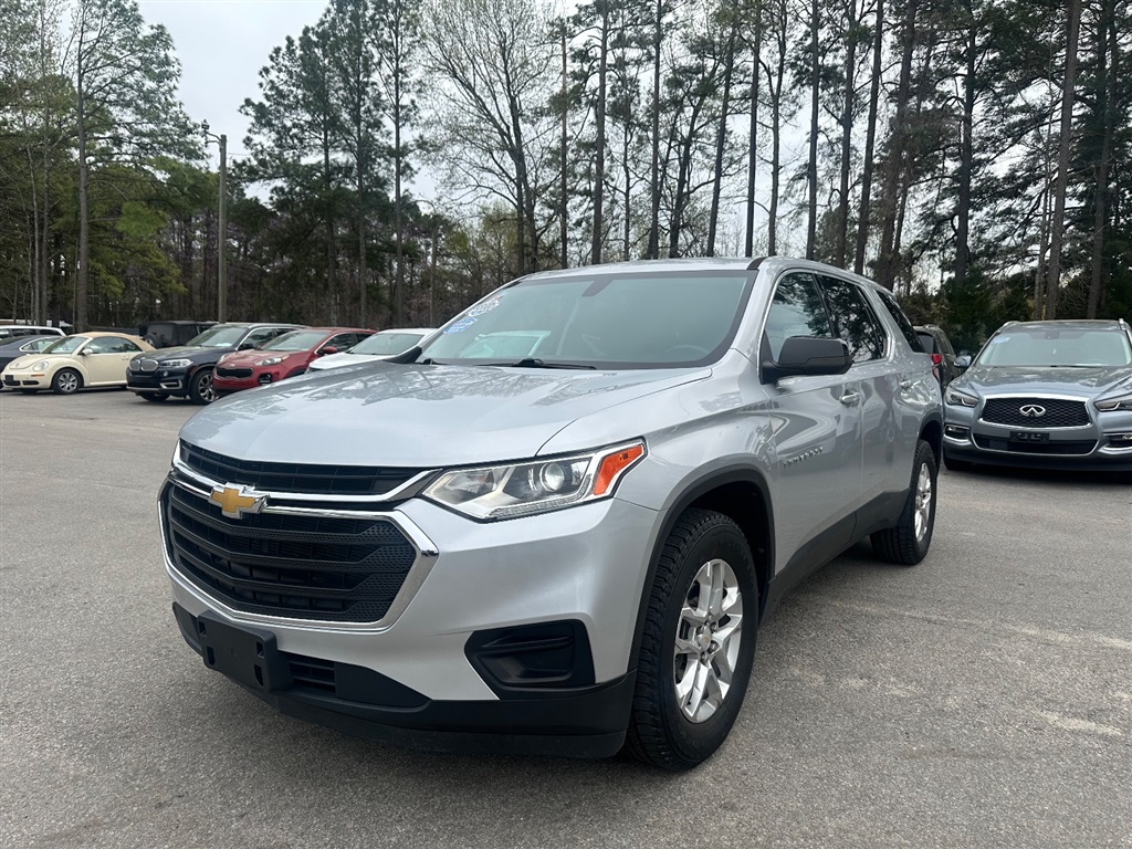 2021 Chevrolet Traverse LS AWD for sale by dealer