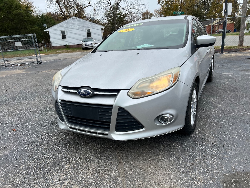 2012 FORD FOCUS SE for sale by dealer