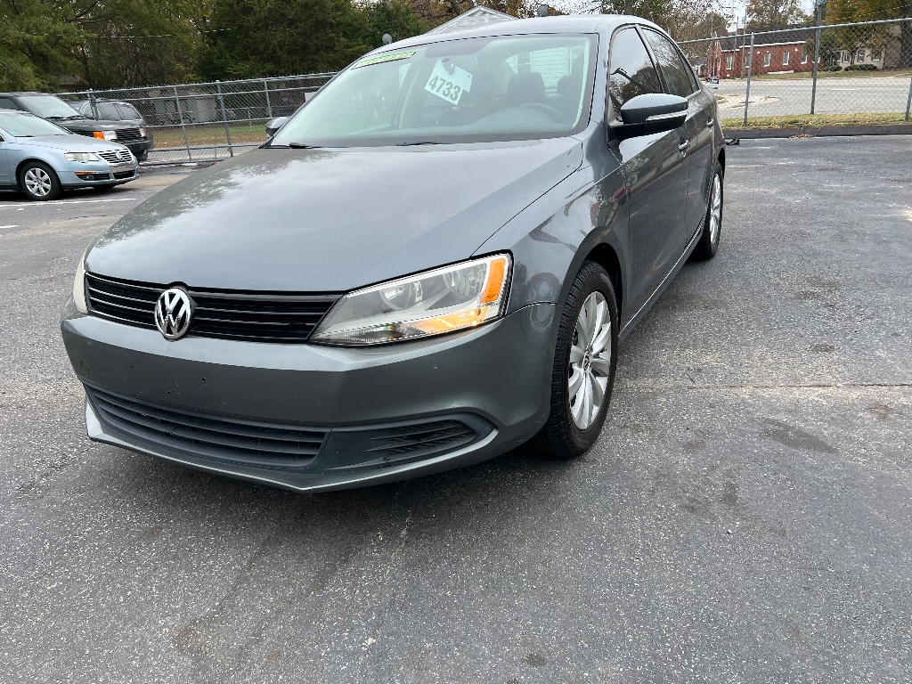 2012 VOLKSWAGEN JETTA SE for sale by dealer