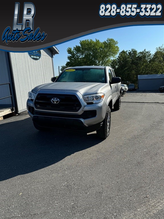 2017 Toyota Tacoma SR5 Access Cab I4 6AT 2WD for sale by dealer