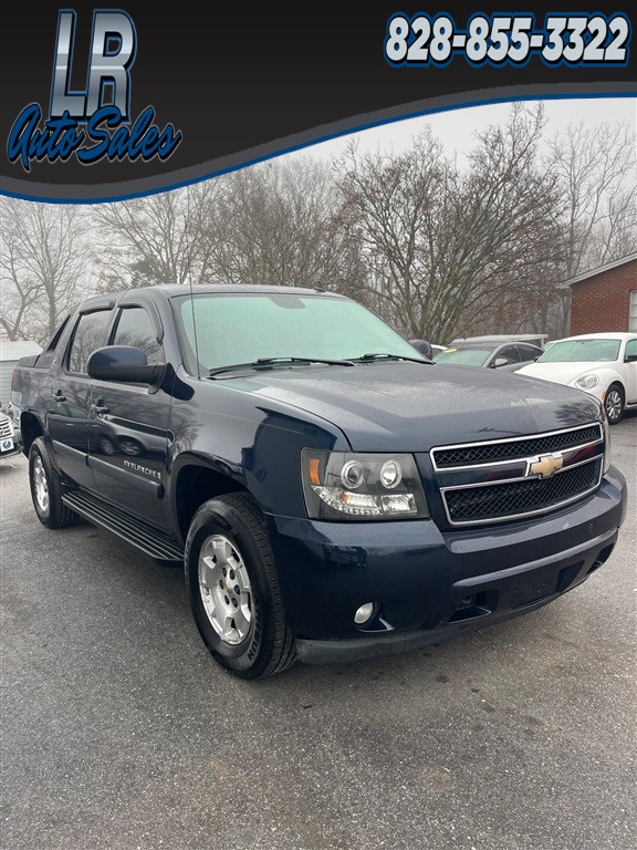 2007 Chevrolet Avalanche LT1 4WD for sale by dealer