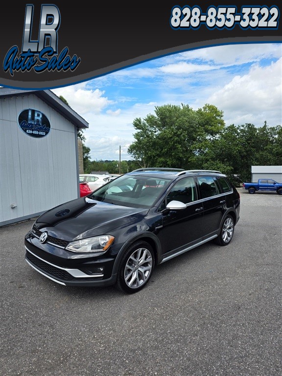 2017 Volkswagen Golf Alltrack TSI SEL 6A for sale by dealer