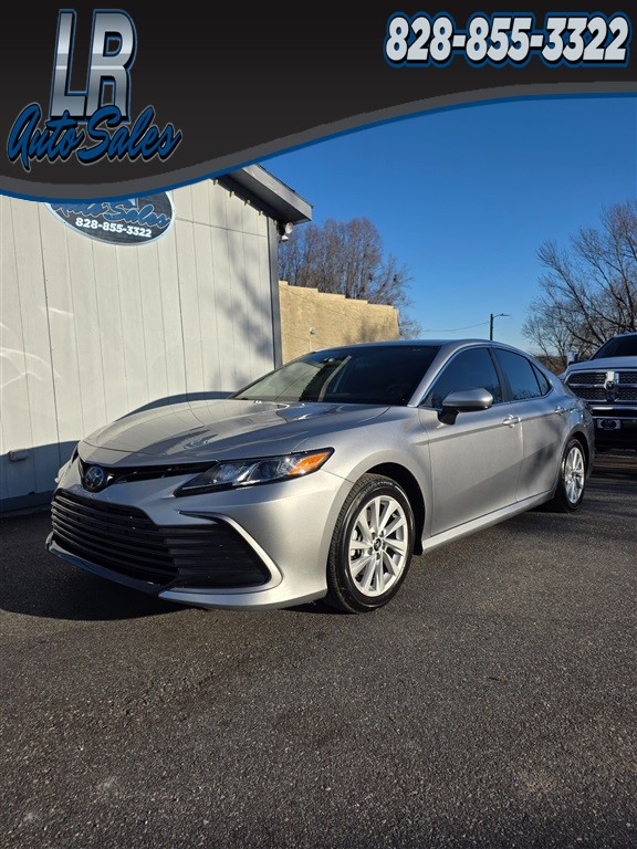 2022 Toyota Camry LE for sale by dealer