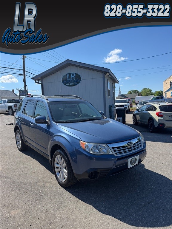 2013 Subaru Forester 2.5X Premium for sale by dealer