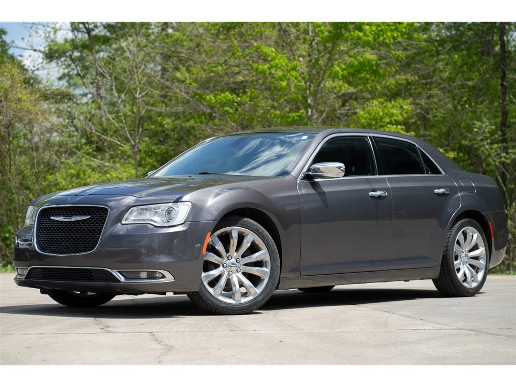 2018 Chrysler 300 Limited RWD for sale by dealer