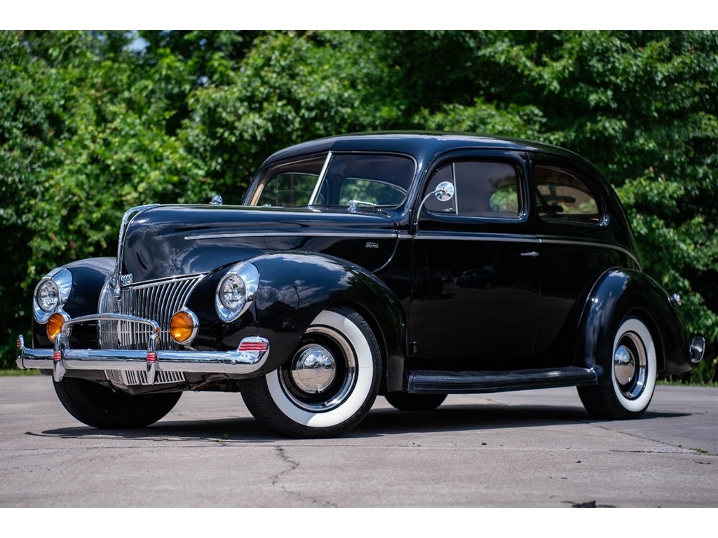 1940 FORD STANDARD for sale by dealer