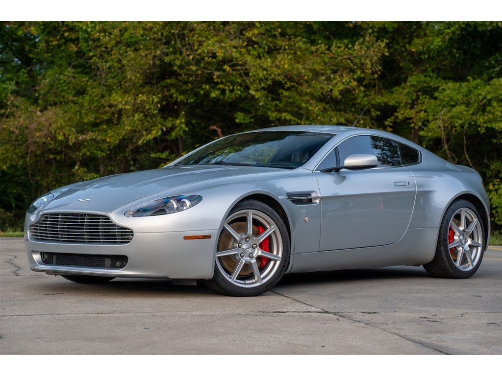 2007 Aston Martin V8 Vantage Coupe for sale by dealer