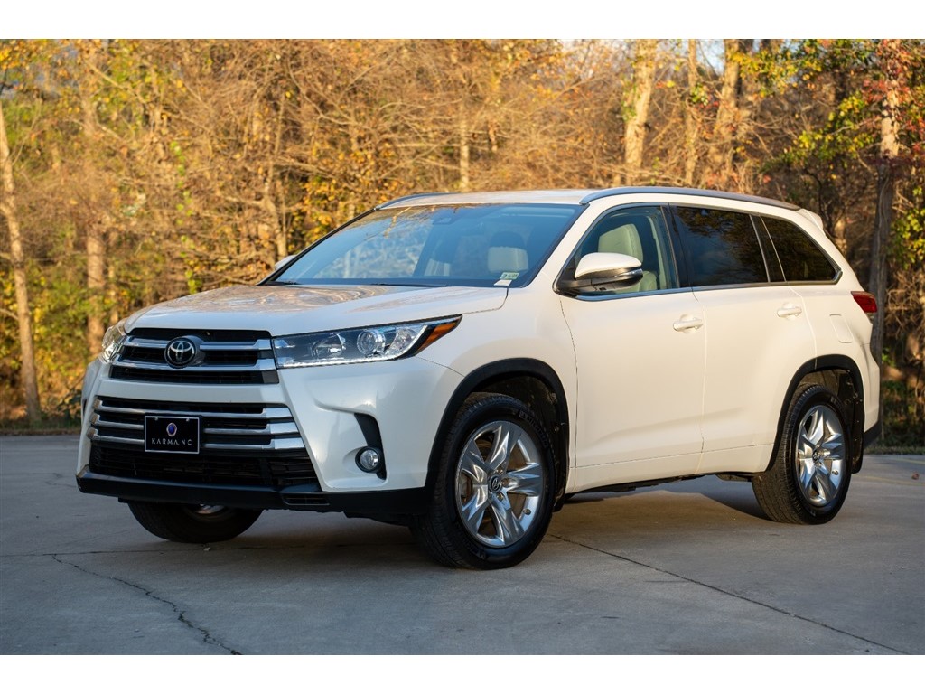 2017 Toyota Highlander Limited AWD V6 for sale by dealer