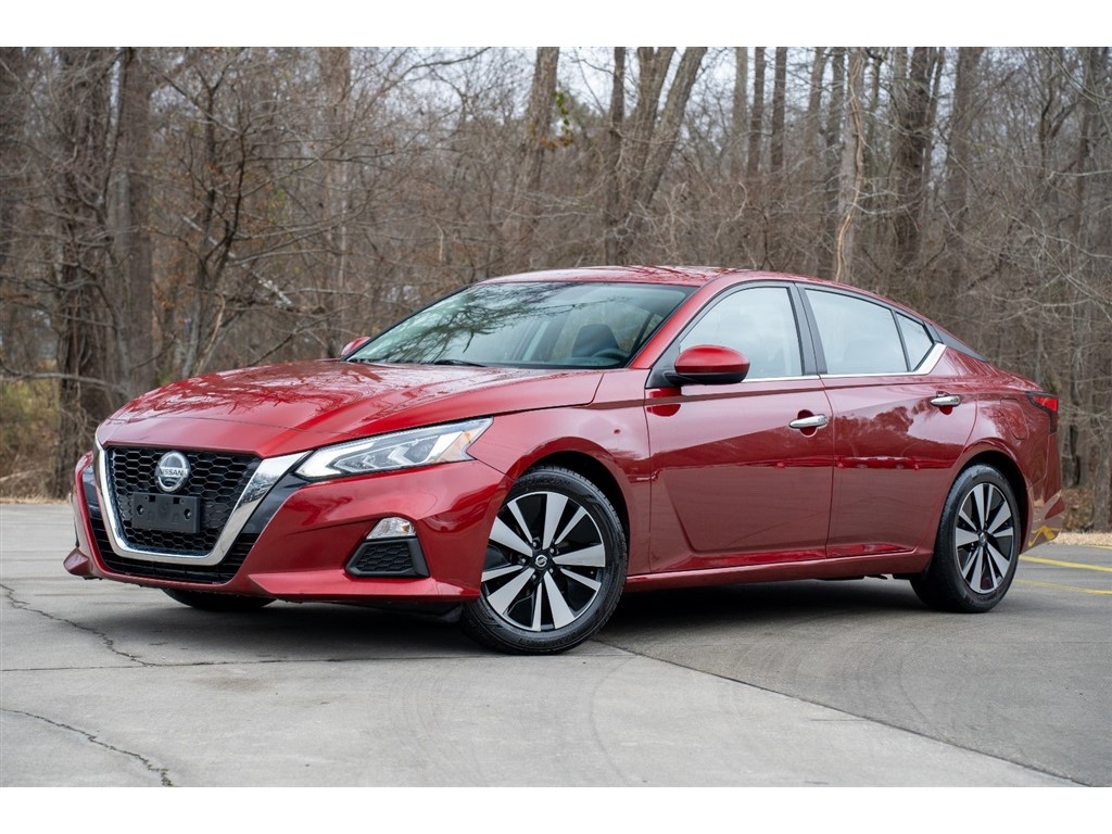 2022 Nissan Altima 2.5 SV for sale by dealer