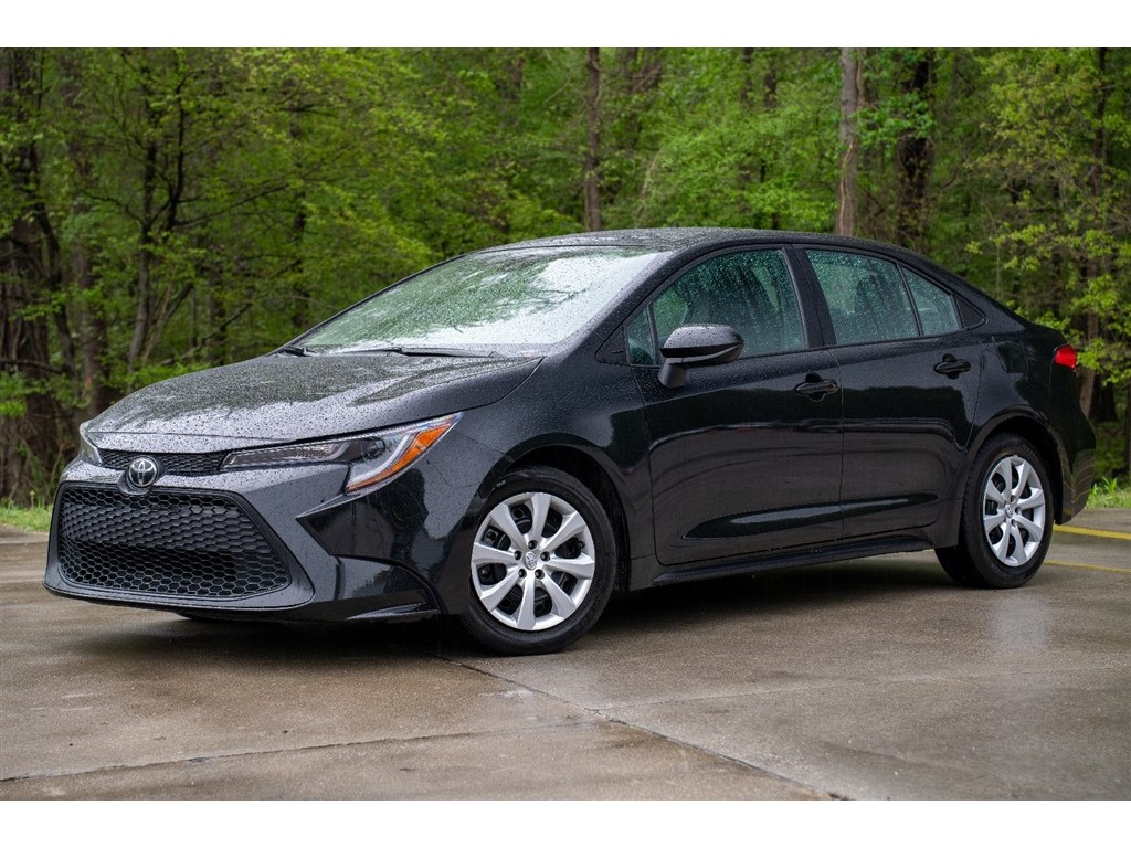 2021 Toyota Corolla LE for sale by dealer