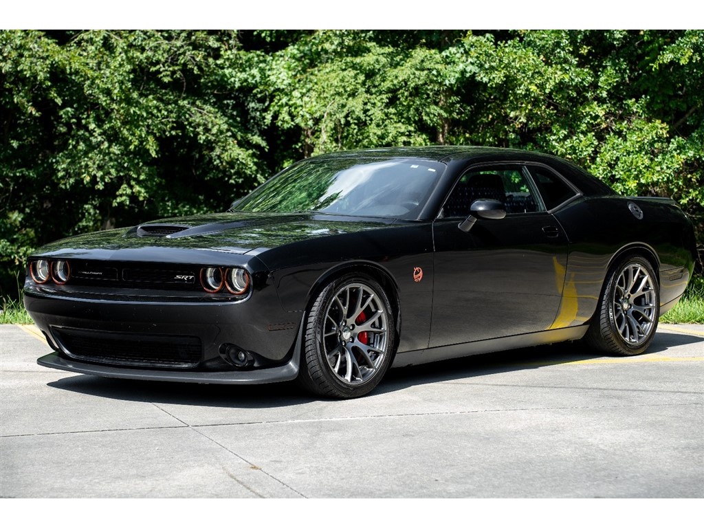 2016 Dodge Challenger SRT 392 for sale by dealer