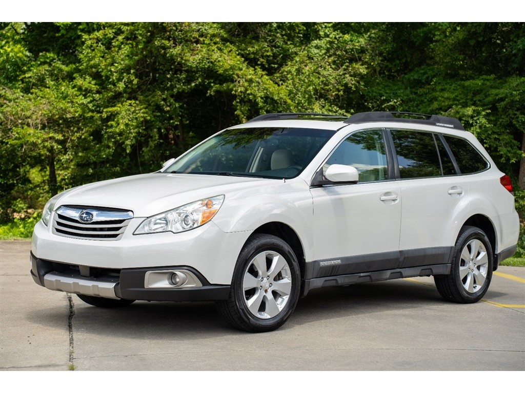 2011 Subaru Outback 2.5i Limited for sale by dealer