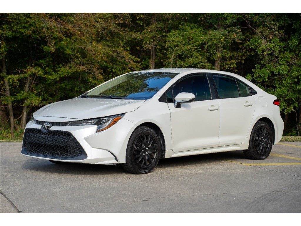 2021 Toyota Corolla LE for sale by dealer
