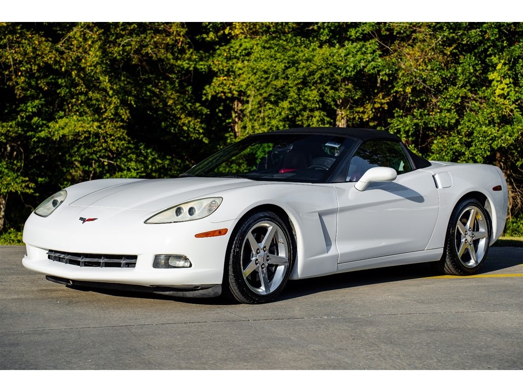 2005 Chevrolet Corvette Convertible for sale by dealer