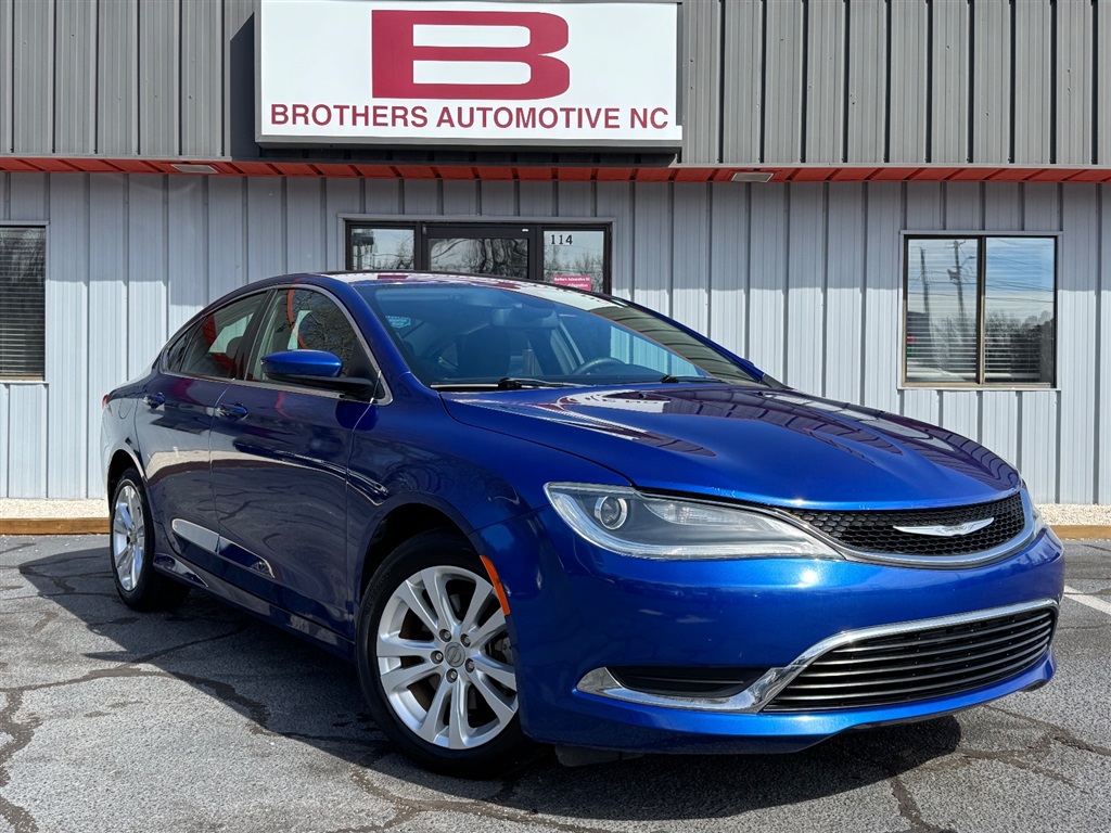 2015 Chrysler 200 Limited for sale by dealer