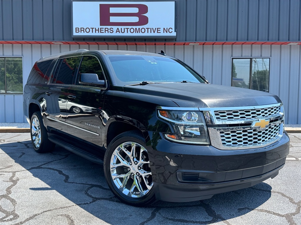 2017 Chevrolet Suburban LT for sale by dealer