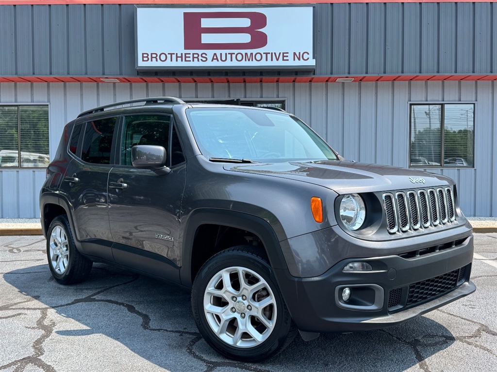 2017 Jeep Renegade Latitude 4WD for sale by dealer