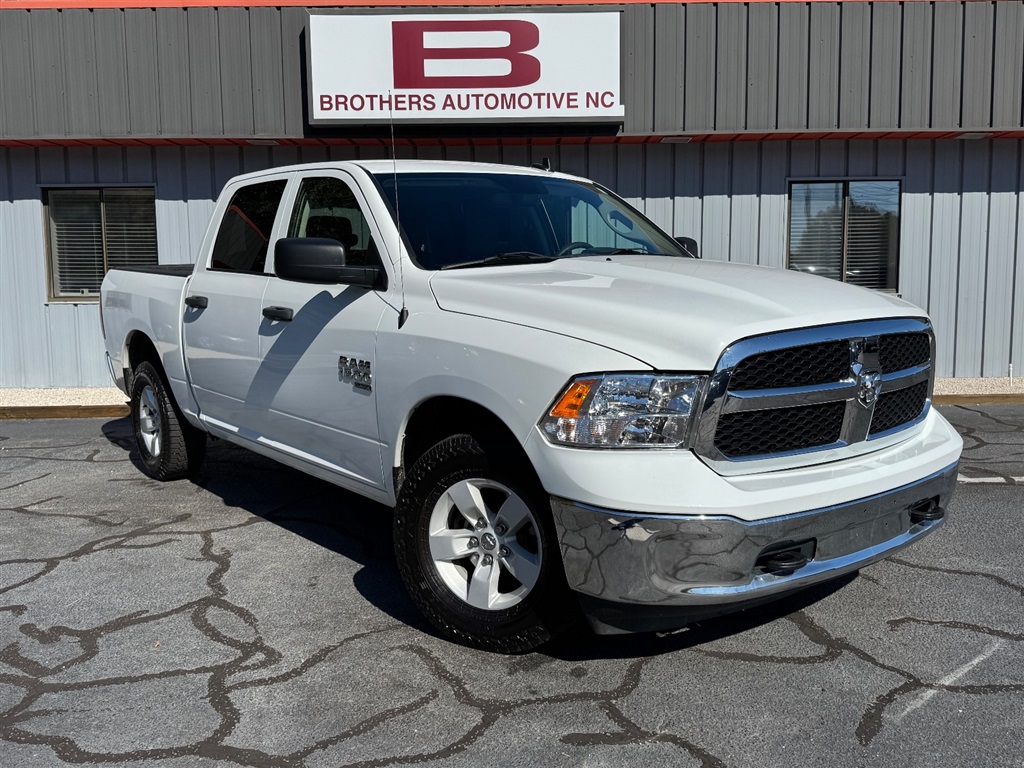 2022 RAM 1500 SLT Crew Cab 4WD for sale by dealer