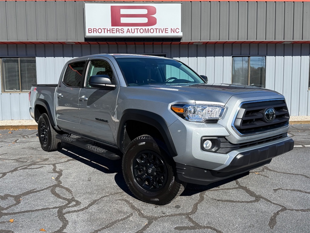 2023 Toyota Tacoma SR5 Double Cab V6 for sale by dealer