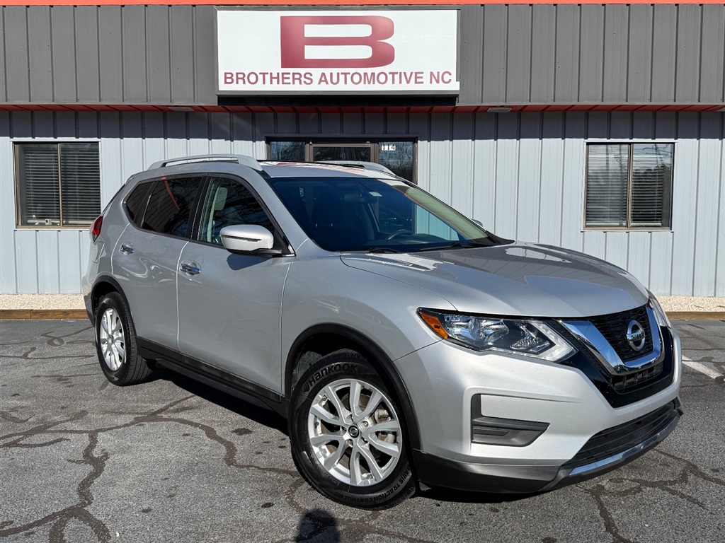 2017 Nissan Rogue SV 2WD for sale by dealer