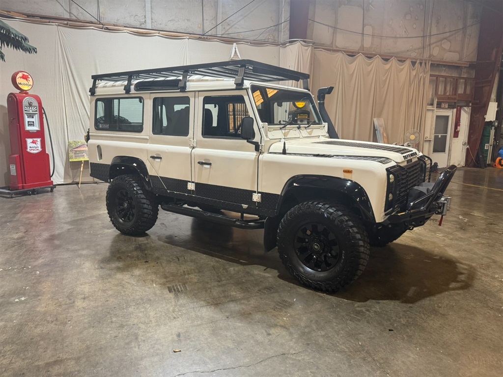 1990 Land Rover Defender110 for sale by dealer
