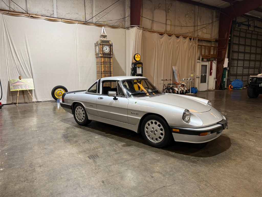 1987 Alfa Romeo Spider Quadrifoglio for sale by dealer