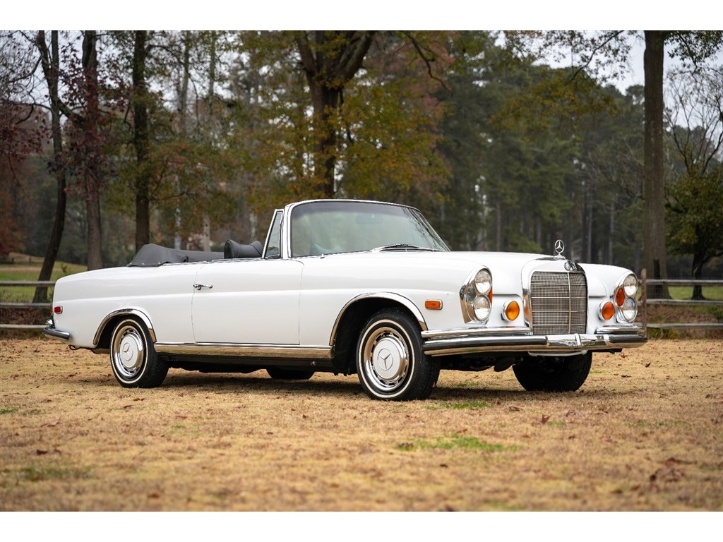 1969 Mercedes- Benz 280 SE Cabriolet for sale by dealer