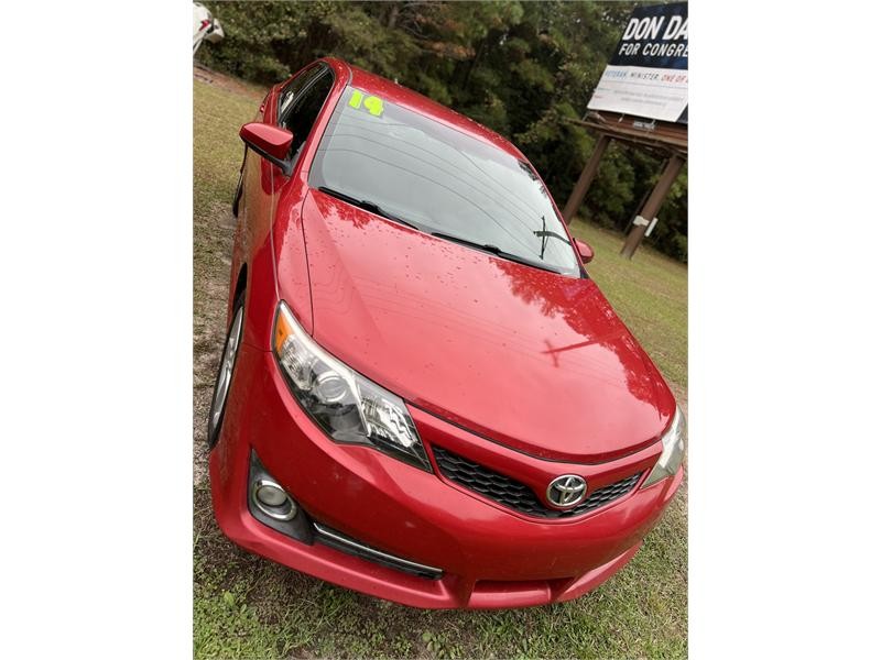 2014 Toyota Camry SE for sale by dealer