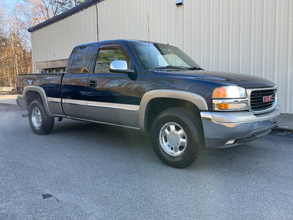 2002 GMC Sierra 1500 SLE Ext. Cab Short Bed 4WD for sale by dealer