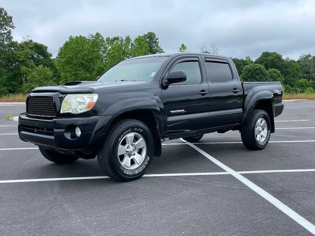 2006 Toyota Tacoma Double Cab V6 Auto 4WD for sale by dealer