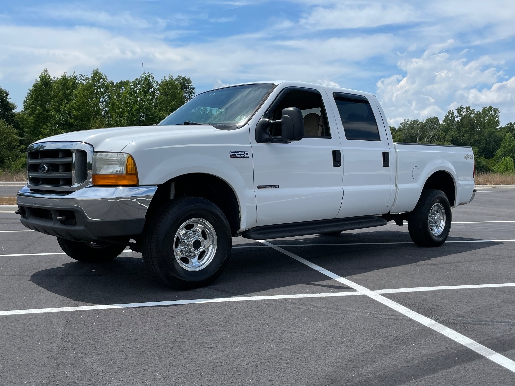 2000 Ford F-250 SD Lariat Crew Cab Short Bed 4WD for sale by dealer