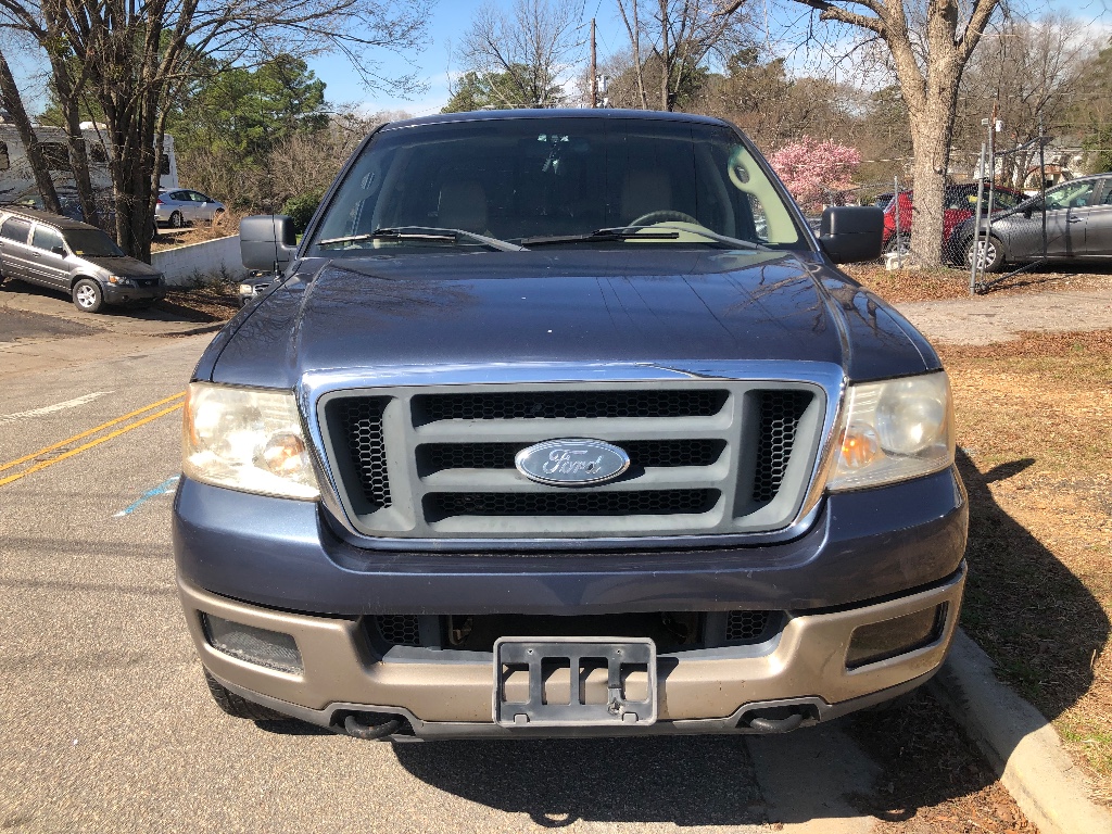 2005 Ford F-150 Lariat SuperCrew 4WD for sale by dealer