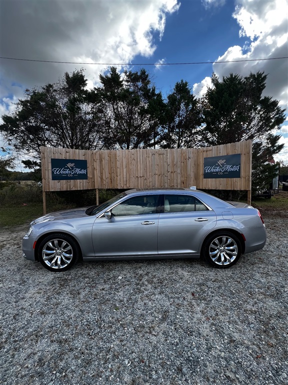 2018 CHRYSLER 300 Limited RWD for sale by dealer