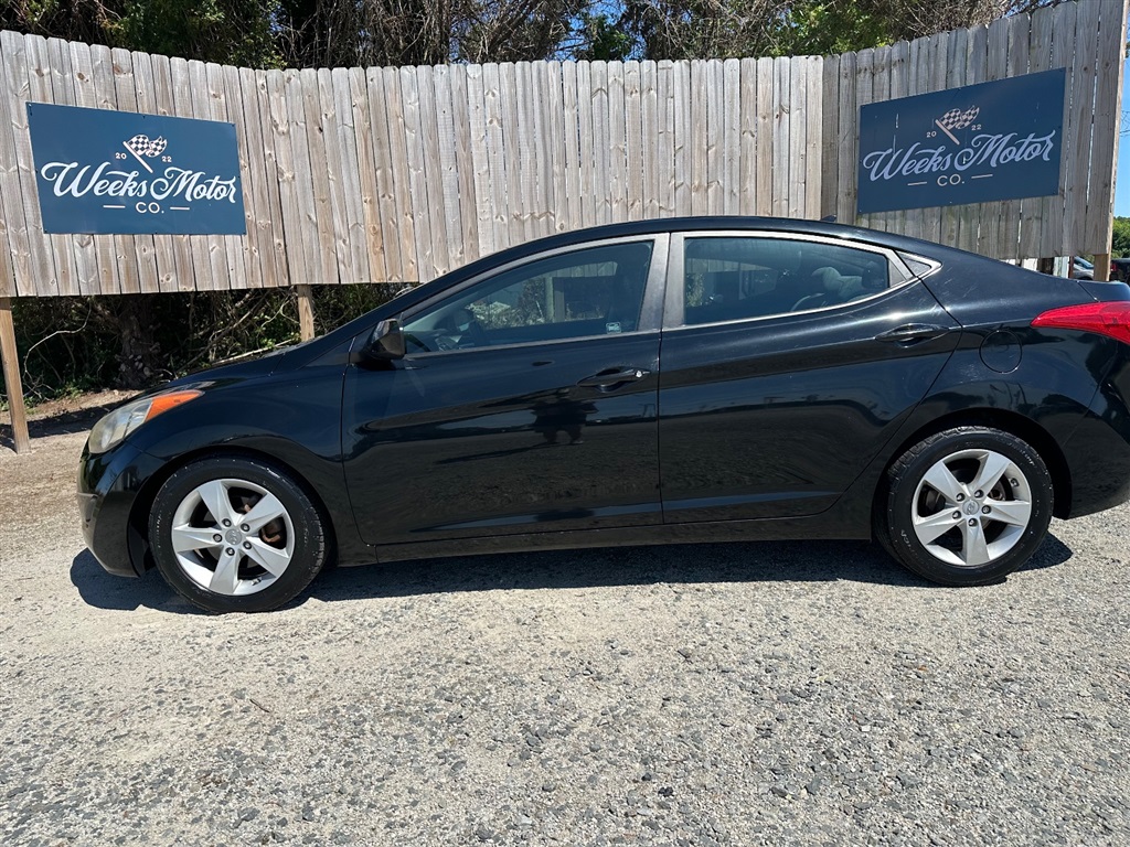 2011 Hyundai Elantra Limited for sale by dealer