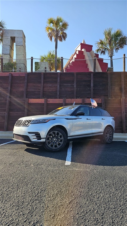 2019 Land Rover Range Rover Velar R-Dynamic SE I4 for sale by dealer