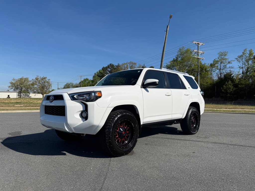 2018 TOYOTA 4RUNNER SR5 for sale by dealer