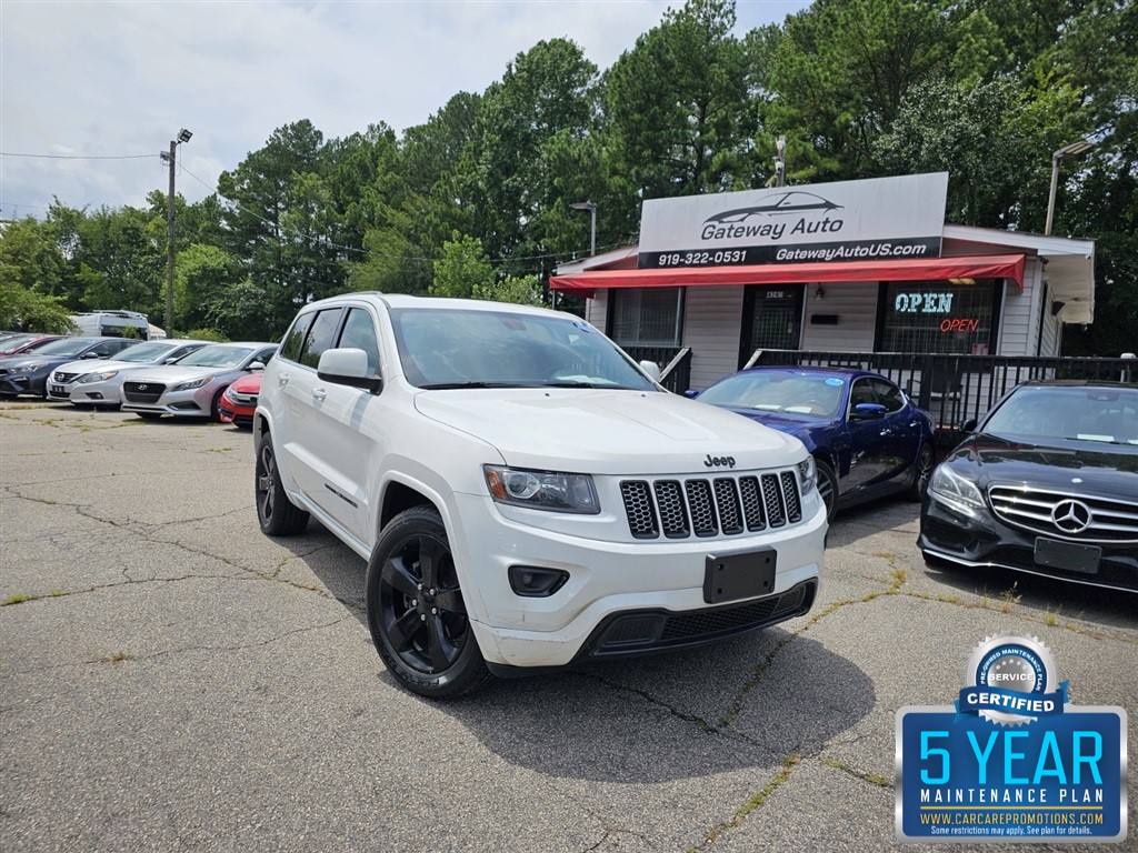 2014 Jeep Grand Cherokee Laredo 4WD for sale by dealer