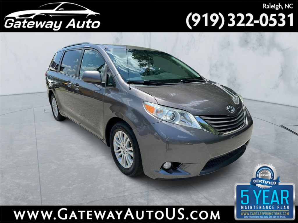 2012 Toyota Sienna Limited FWD 7-Passsenger V6 for sale by dealer