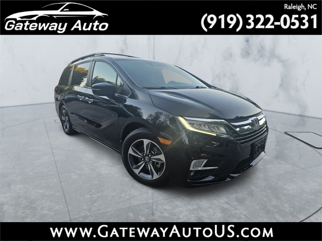 2018 Honda Odyssey Touring for sale by dealer