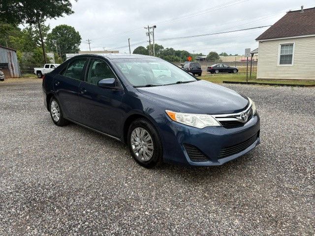 2014 Toyota Camry LE for sale by dealer
