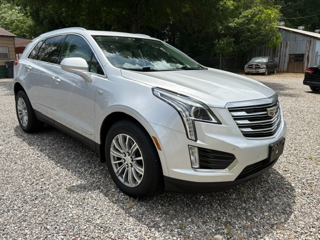 2017 Cadillac XT5 Luxury for sale by dealer