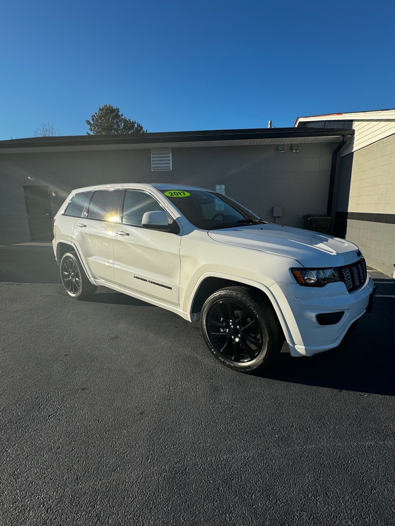 2017 JEEP GRAND CHEROKEE ALTITUDE for sale by dealer