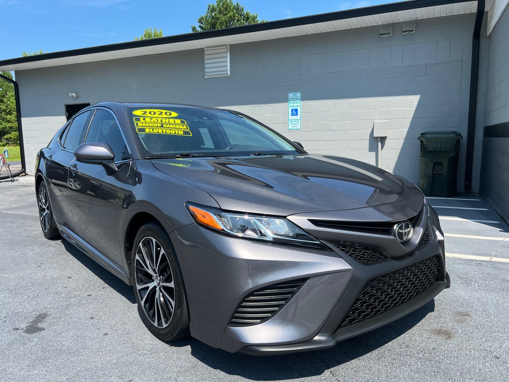 2020 TOYOTA CAMRY SE for sale by dealer