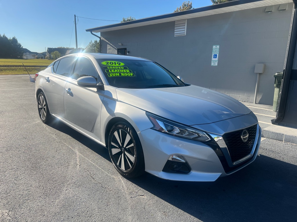 2019 NISSAN ALTIMA SL for sale by dealer