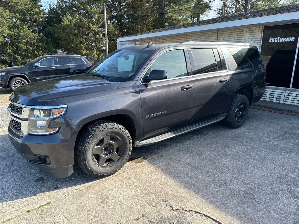 2016 Chevrolet Suburban LT 2WD for sale by dealer