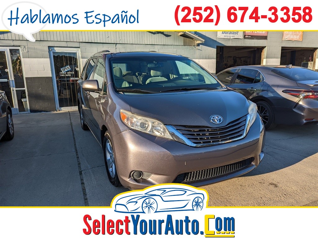 2015 Toyota Sienna LE FWD 8-Passenger V6 for sale by dealer