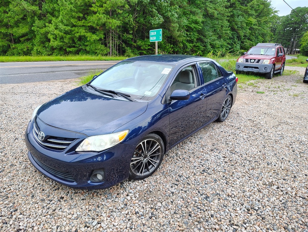 2013 Toyota Corolla LE 4-Speed AT for sale by dealer